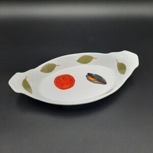 B.I.A. 7" Oval Ceramic Dish Tomato Oyster Leaf Design Small‎ Handled Tray